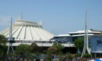 Space Mountain Among 6 Disneyland Attractions Set for Temporary Closure