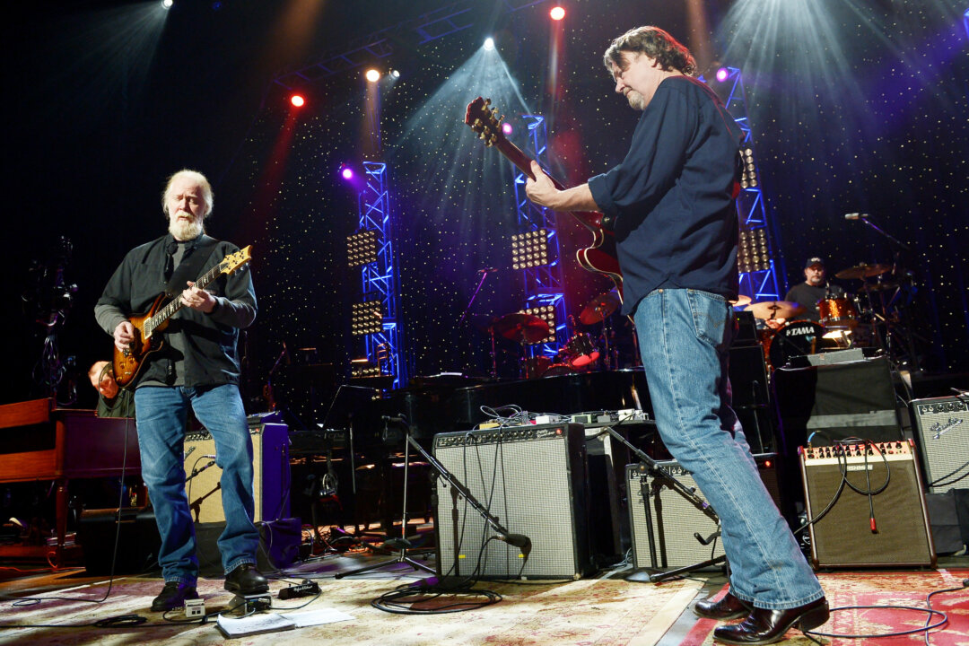 Widespread Panic Cancels Shows Following Guitarist Jimmy Herring’s Cancer Diagnosis