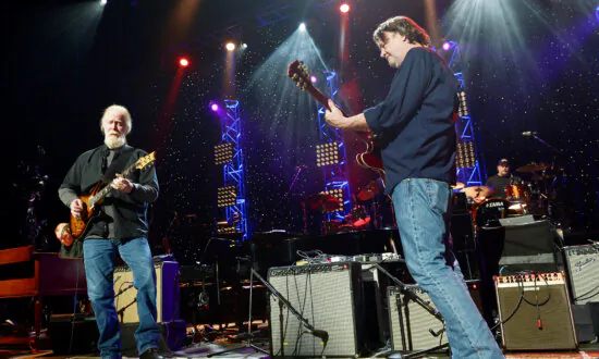 Widespread Panic Cancels Shows Following Guitarist Jimmy Herring’s Cancer Diagnosis