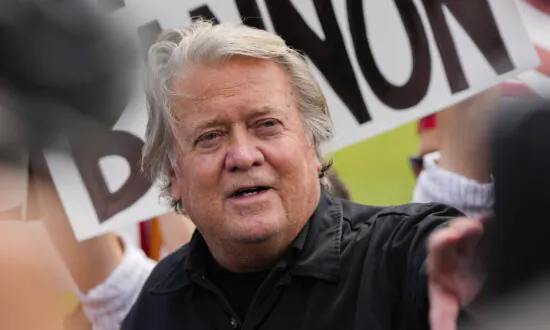 Steve Bannon’s Trial for Border Wall Fundraising Set for December