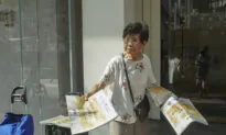 For 25 Years, 95-Year-Old Falun Gong Practitioner Raises Awareness About Persecution in China