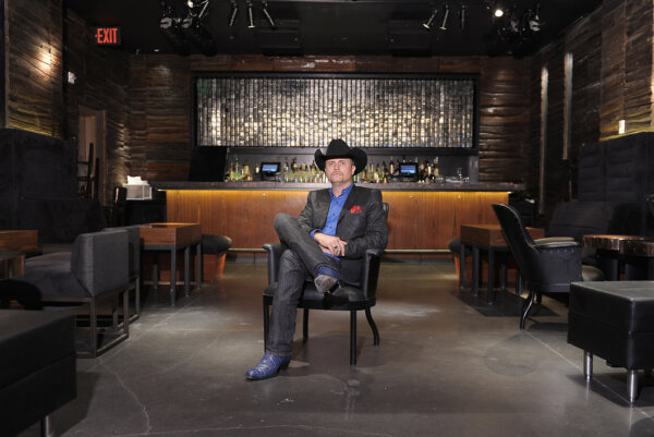 John Rich Scores Top Country Hit With 'Revelation'