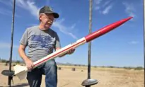 Blastoff! Hobby Groups Take Model Rocketry to New Heights