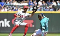 Drury Comes Through With Key RBI Single as Angels Cap Sweep of Reeling Mariners