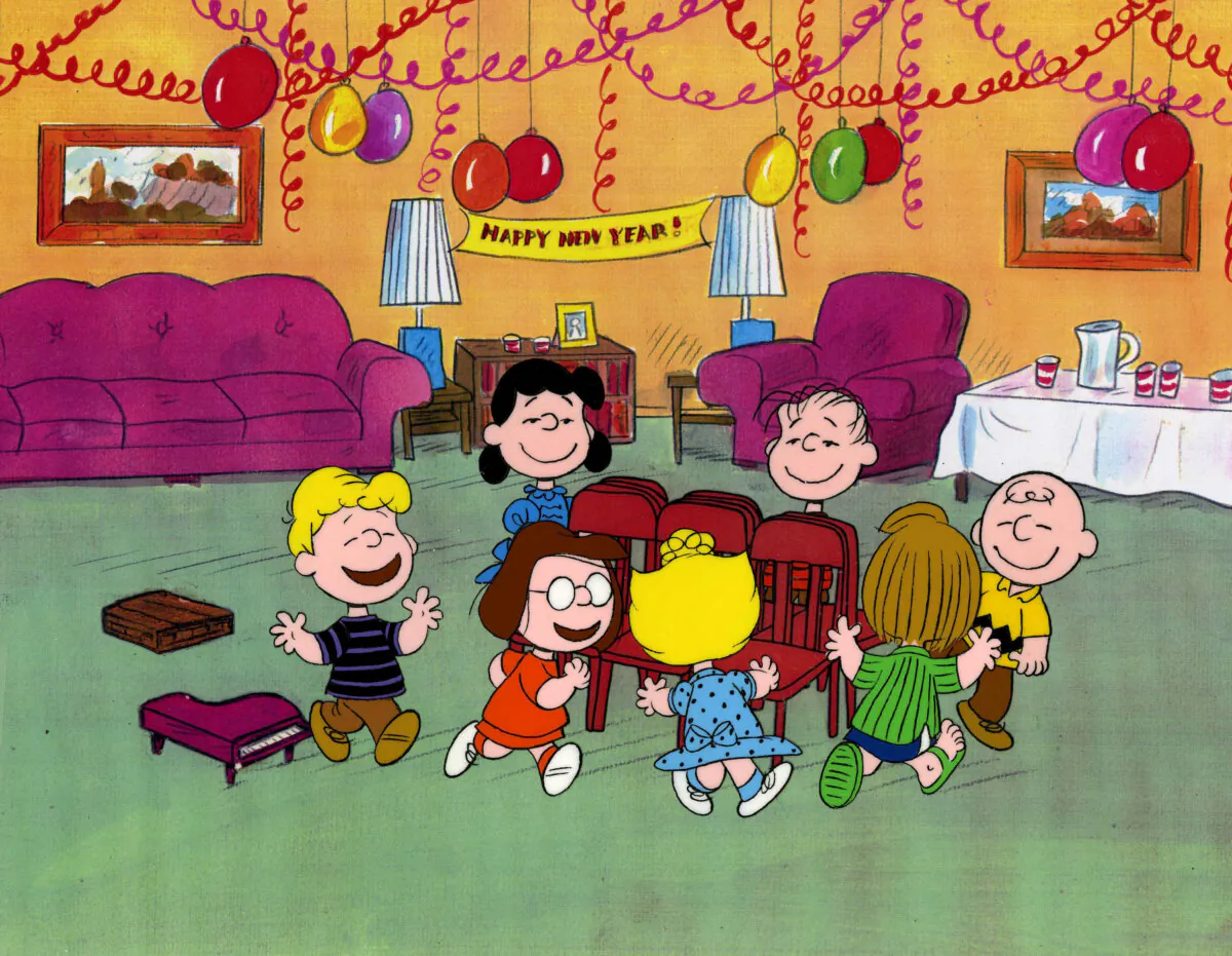 In the song “Happiness,” the Peanuts characters sing about the simple things they’re grateful for. (moviestilldb)