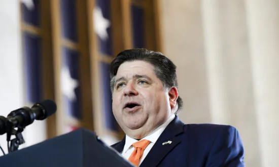 DOJ Sues Illinois Governor, Attorney General Over State Immigration Laws