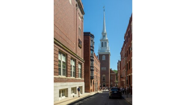 Boston's Old North Church Offers a Delightful Demonstration