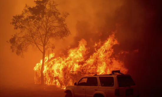Northern California Fire Triples in Size to 280 Square Miles