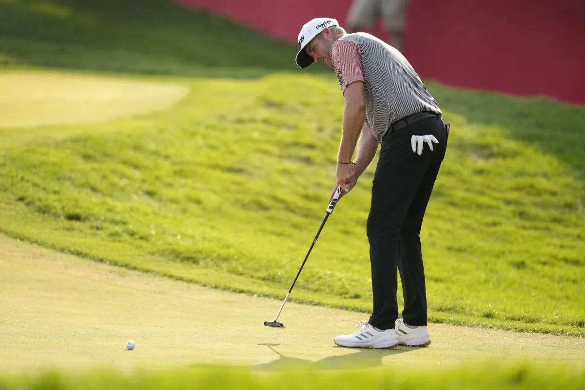 Taylor Pendrith putts on the 18th green during the second round of the 3M Open golf tournament in Blaine, Minn., on July 26, 2024. (Charlie Neibergall/AP Photo)