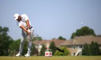 Jhonattan Vegas Fires 63 to Take Lead at 3M Open