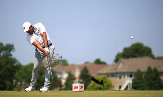 Jhonattan Vegas Fires 63 to Take Lead at 3M Open