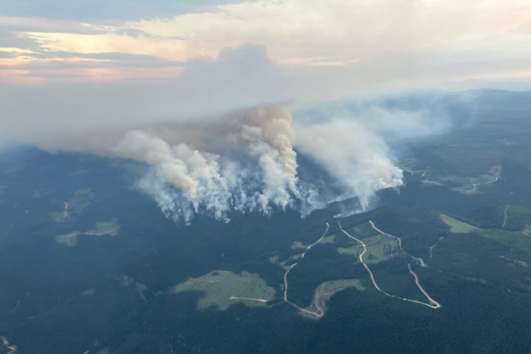 B.C. Wildfire Service Reports 350 Active Fires