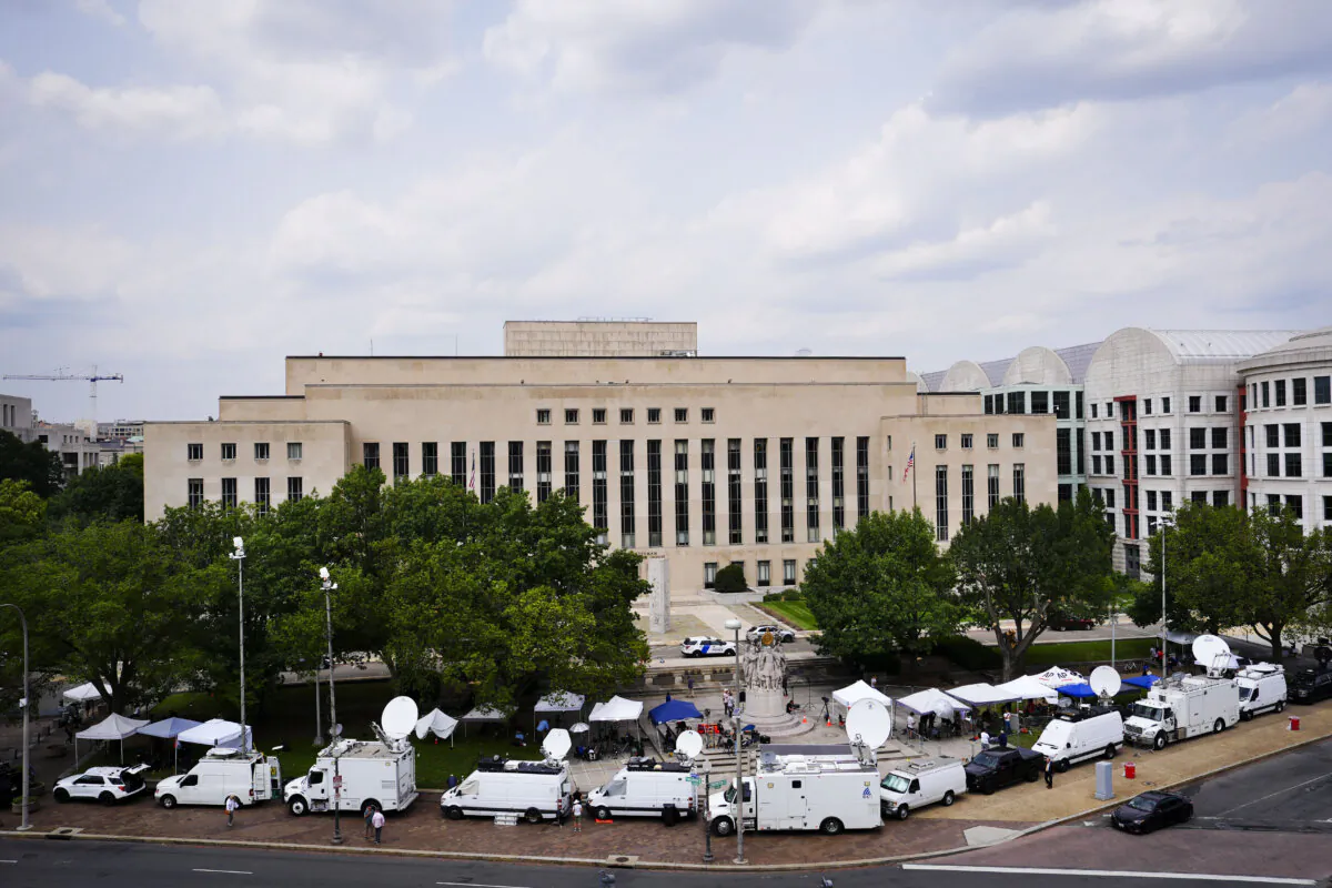 U.S. Court House E. Barrett Prettyman in Washington on Aug. 2, 2023. (Madalina Vasiliu/The Epoch Times)