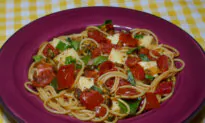 Caprese Spaghetti Pasta Salad