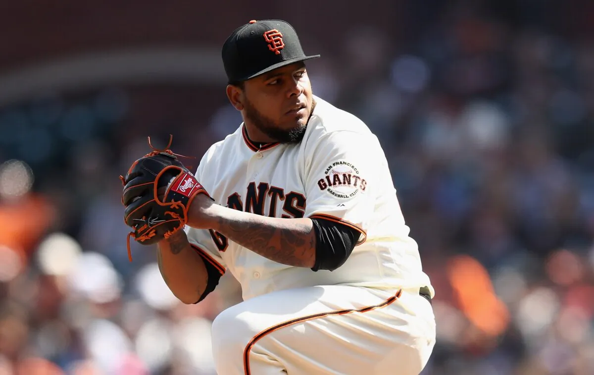 Reyes Moronta of the San Francisco Giants pitches against the Seattle Mariners in San Francisco on April 3, 2018. (Ezra Shaw/Getty Images)