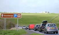 Reeves Axes Plans for Stonehenge Tunnel