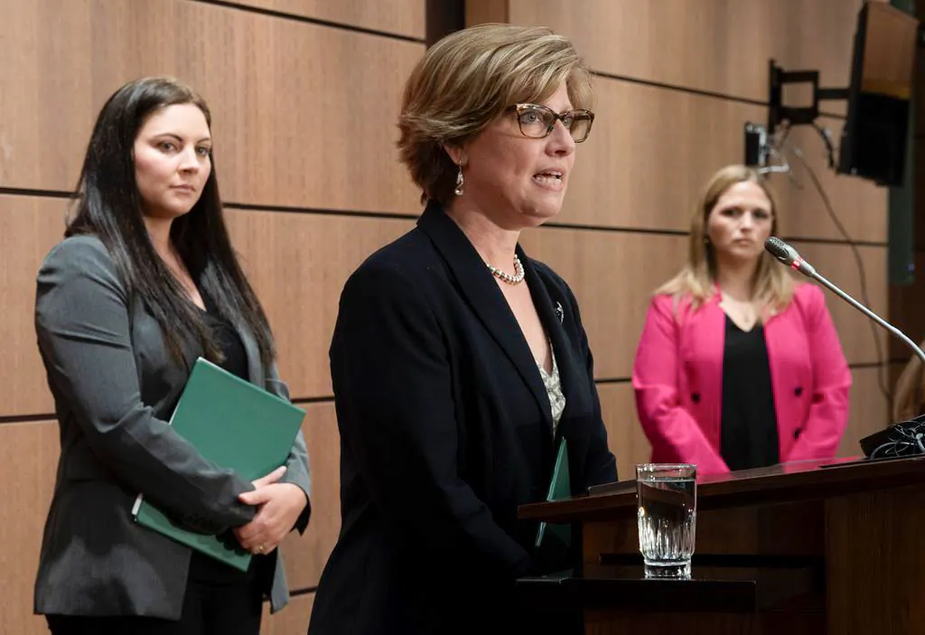Conservative MP Karen Vecchio (C) speaks during a news conference in Ottawa on May 28, 2020. (Adrian Wyld/The Canadian Press)