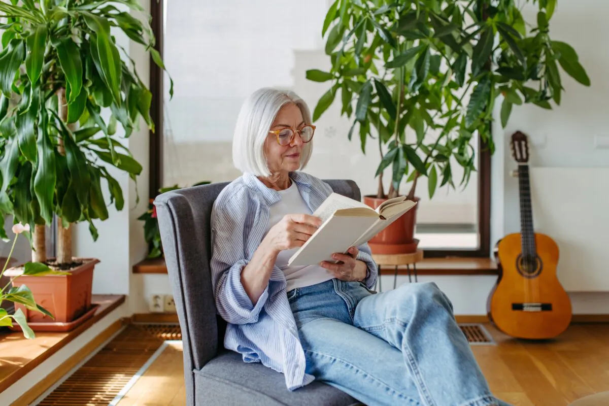 Pull out a favourite book or get together
with your favourite bookworms. (Halfpoint/Shutterstock)