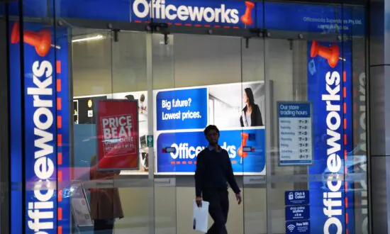 Officeworks Apologises After Worker Refuses to Laminate Jewish Newspaper
