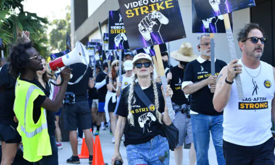 Striking Video-Game Actors Picket at Warner Bros. Studios