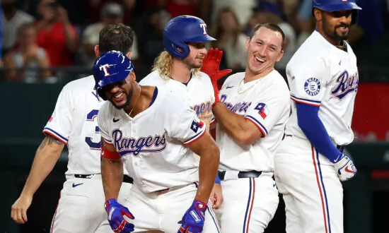 Taveras Delivers Game-Ending Single for Rangers in 3–2 Win Over Athletics