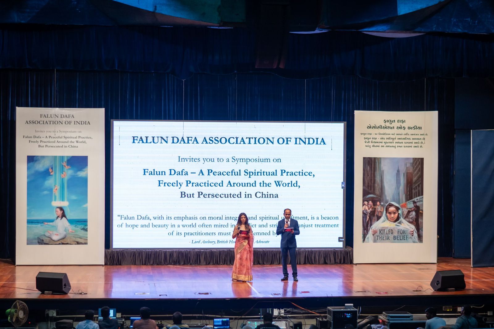 Ms. Shah spreading awareness about the persecution that Falun Gong practitioners face in China.