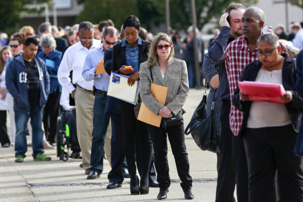 US Unemployment Rate Climbs to Highest Since October 2021