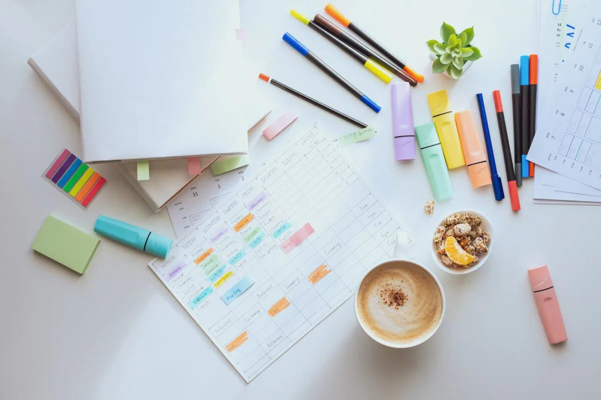 It's a good idea to have a basic plan but also to be flexible and willing to adapt each week. (Lokana/Shutterstock)