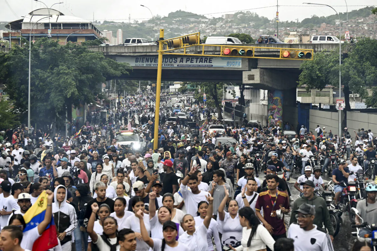 Opponents of Venezuelan leader Nicolás Maduro's government protest in the Petare neighborhood of Caracas, Venezuela, on July 29, 2024. (Raul Arboleda/AFP via Getty Images)