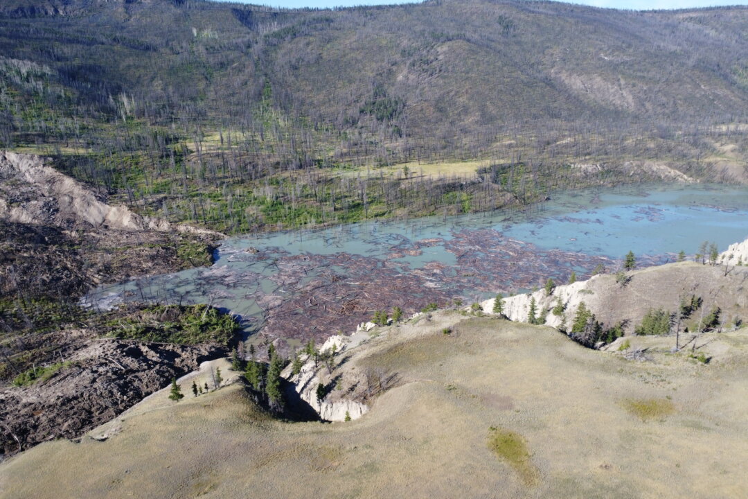 Chilcotin River evacuated