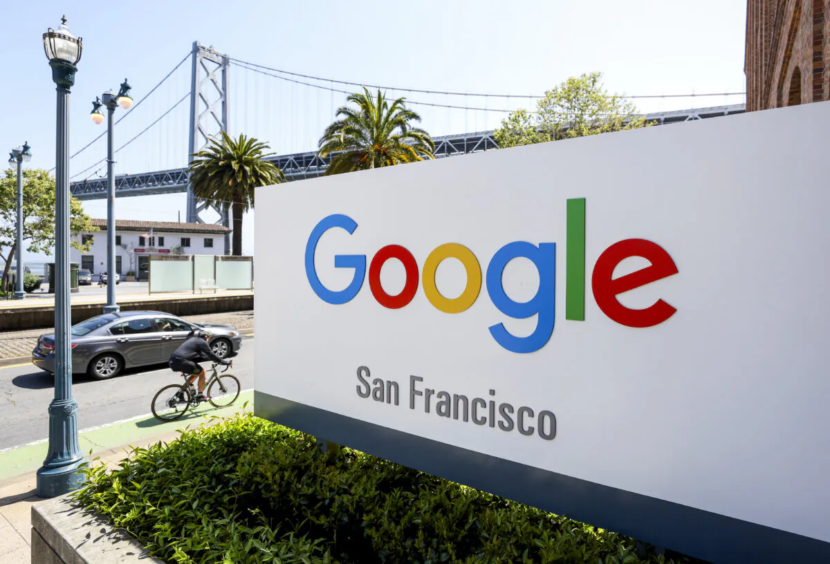 A sign in front of a Google office in San Francisco on April 26, 2022. (Justin Sullivan/Getty Images)
