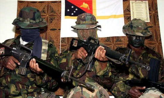 PNG Rebels Kill New Zealand Helicopter Pilot
