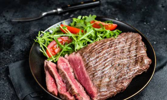 Grilled Middle Eastern Flank Steak Is an Easy Summer Dish