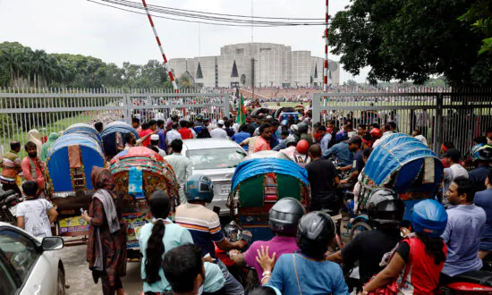 Bangladesh Nobel Laureate Yunus Named Chief Adviser of Interim Government