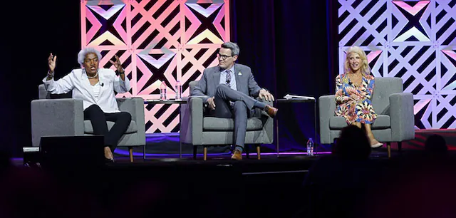 Democrat strategist Donna Brazile (L), National Conference of State Legislatures Chief Communications Officer Bryan Thomas, and Republican strategist Kellyanne Conway discuss the 2024 presidential election during the closing session of the National Conference of State Legislatures Annual Summit in Louisville, Ky., on Aug. 7, 2024. (National Conference of State Legislatures)