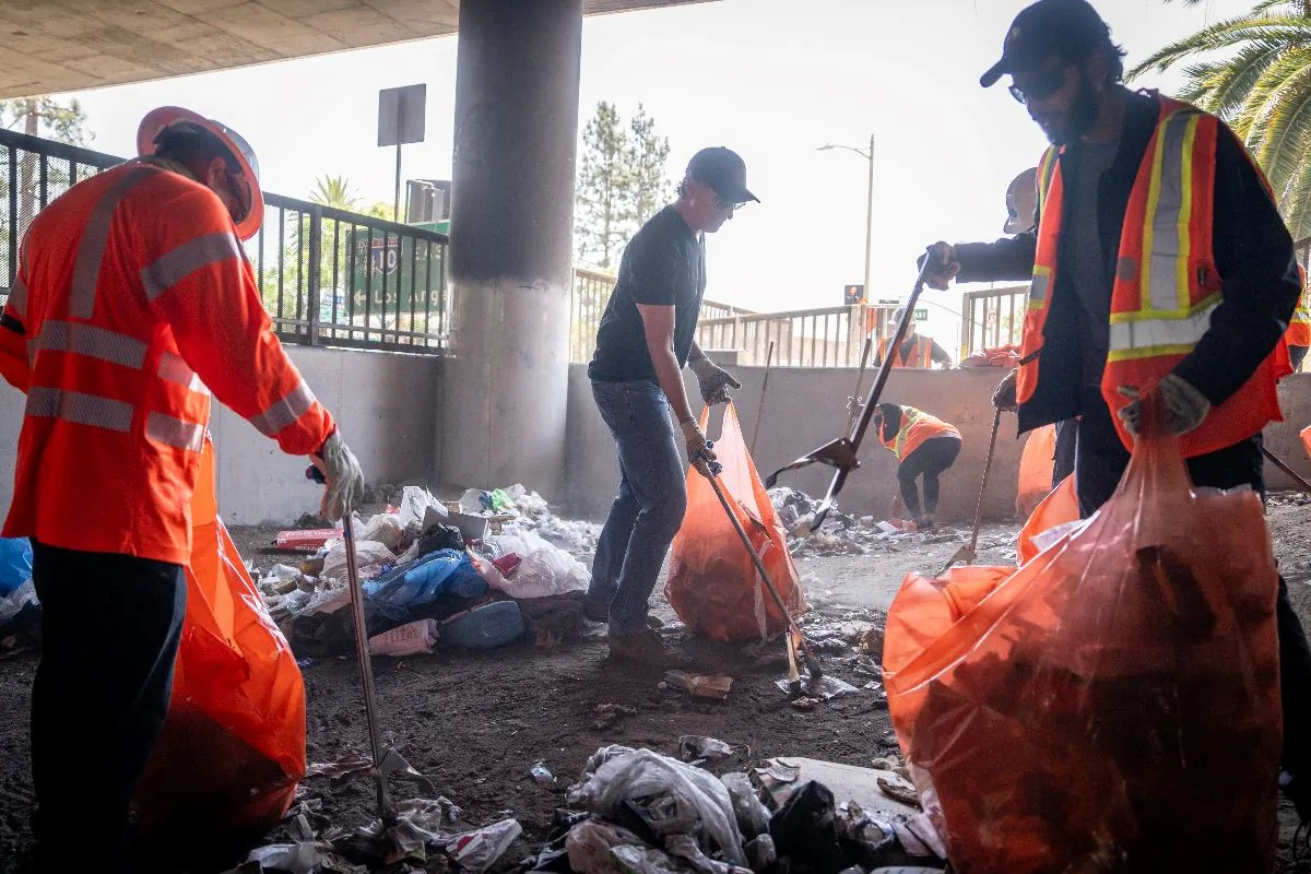 Gov. Gavin Newsom participates in an encampment cleanup in Los Angeles County through the state’s Clean California initiative on Aug. 8, 2024. (Courtesy of the Office of Gov. Gavin Newsom)