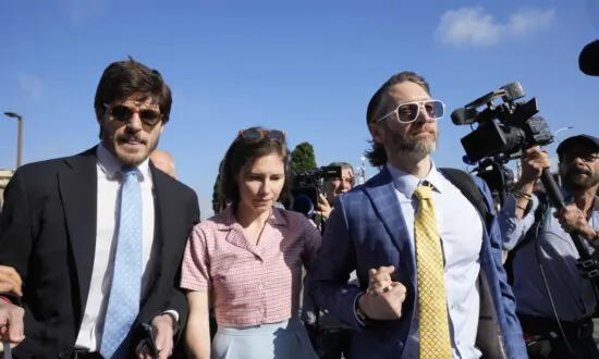 Amanda Knox Wasn’t Coerced but ‘Freely’ Accused a Bar Owner in Roommate’s Murder, Italian Court Says