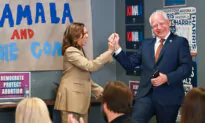 Harris, Walz Campaign in Phoenix, Arizona