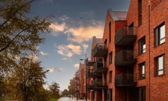 What Percentage of Your Retirement Savings Should Be in Real Estate?