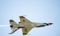 US Air Force Thunderbird Jet Crashes in Southern California