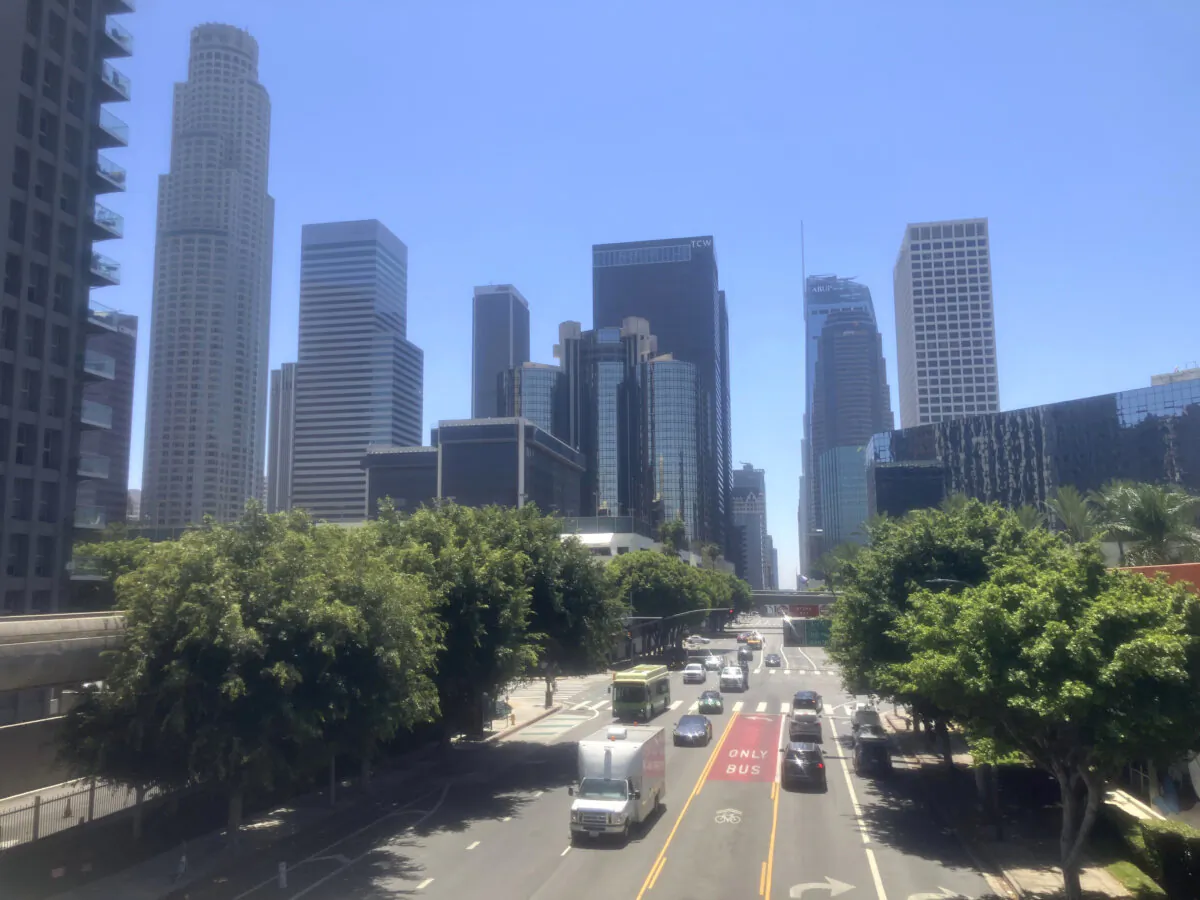 Traffic moves along in downtown Los Angeles on Aug. 12, 2024, after an earthquake struck the Los Angeles area. (John Antczak/AP Photo)