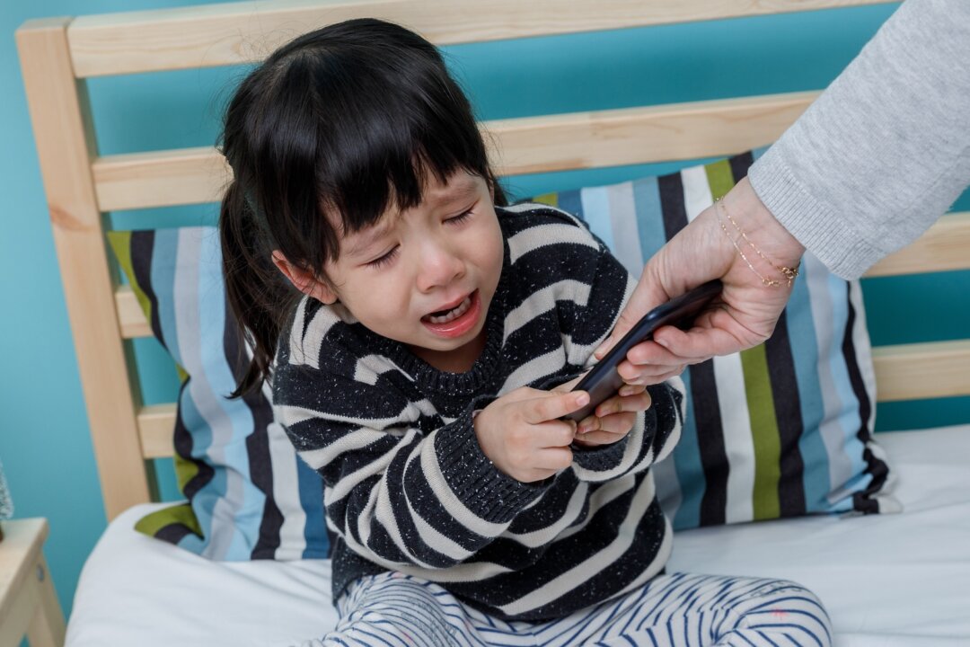 Tablet Use Fuels Anger and Tantrums in Young Children, Research Finds