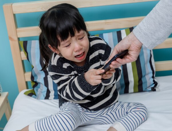 Tablet Use Fuels Anger and Tantrums in Young Children, Research Finds