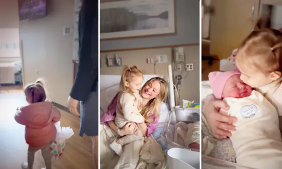 VIDEO: Toddler Meets New Baby Sister for First Time—And Her Reaction Is the Sweetest Thing