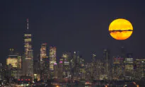 August’s Supermoon Kicks Off 4 Months of Lunar Spectacles—Here’s How to Watch