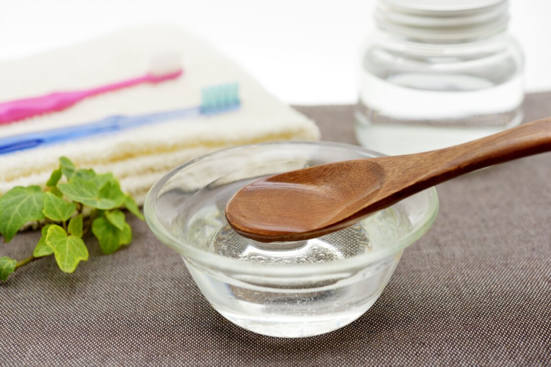 Oil Pulling—An Ancient Practice with Modern Health Benefits