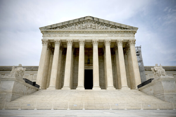 Epoch Times Photo