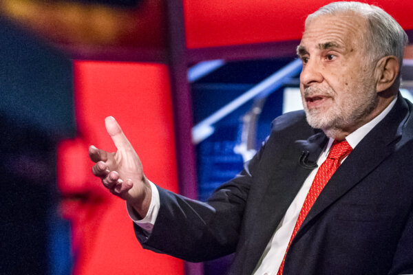 SEC Charges Carl Icahn With Hiding Billions in Stock Pledges