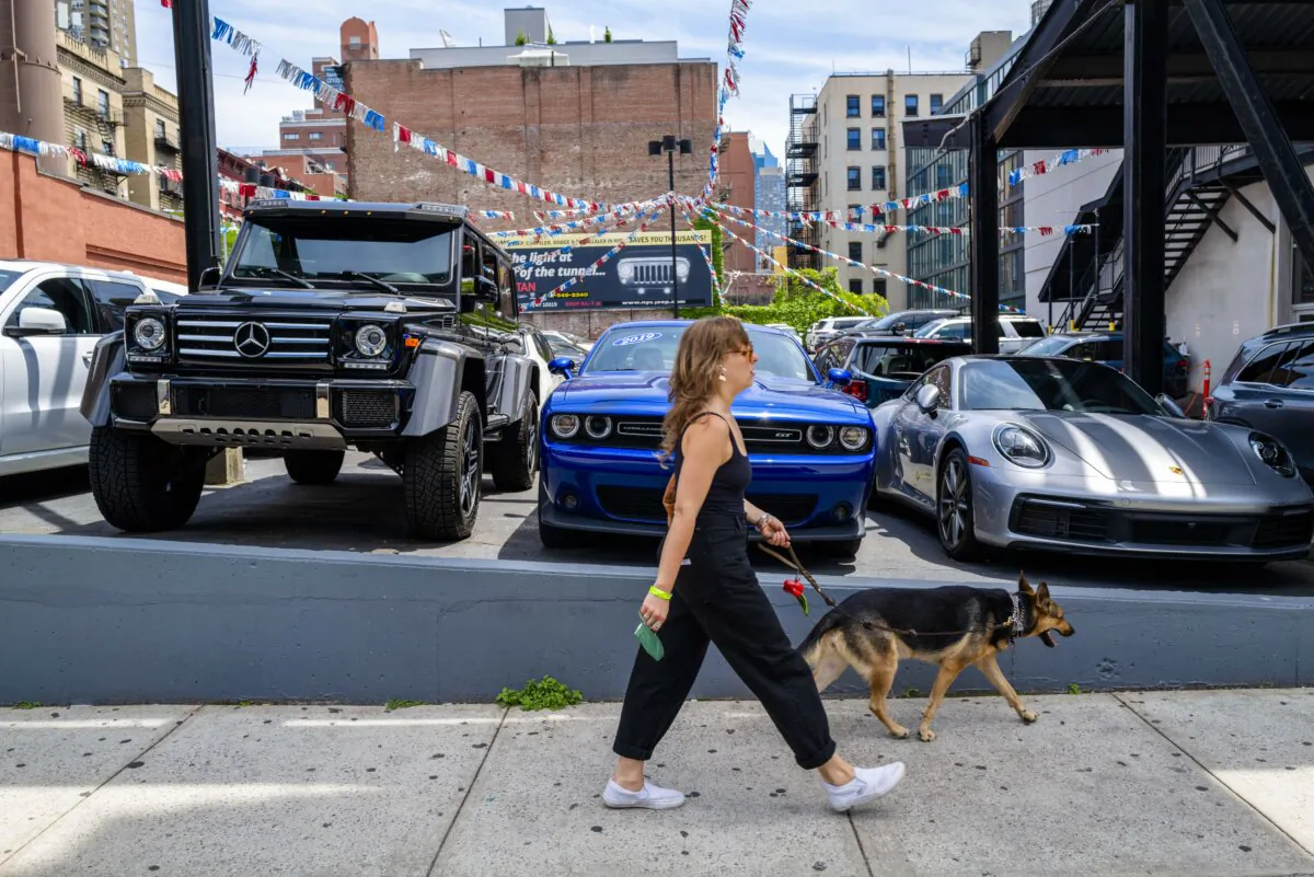 Used cars displayed at a dealership in New York on June 10, 2022. (Spencer Platt/Getty Images)