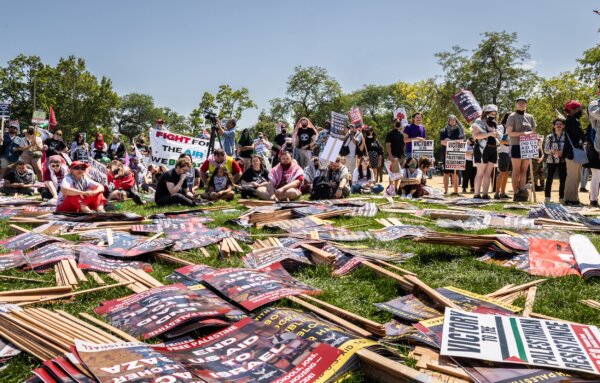 Epoch Times Photo